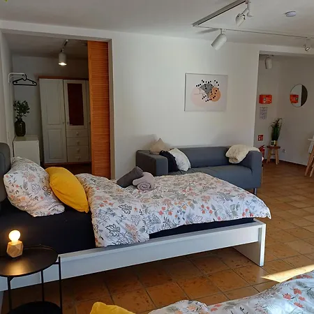 Westfalio - Small With Balcony Apartment *