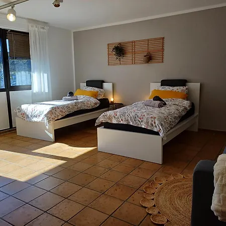 Westfalio - Small With Balcony Apartment